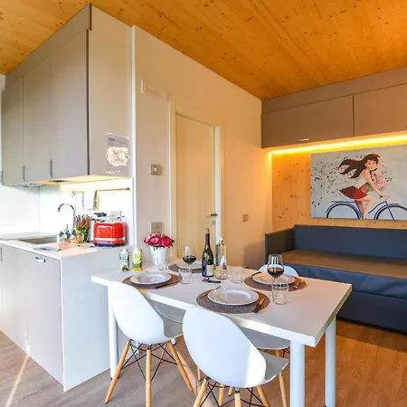 Apartment Amazing In *