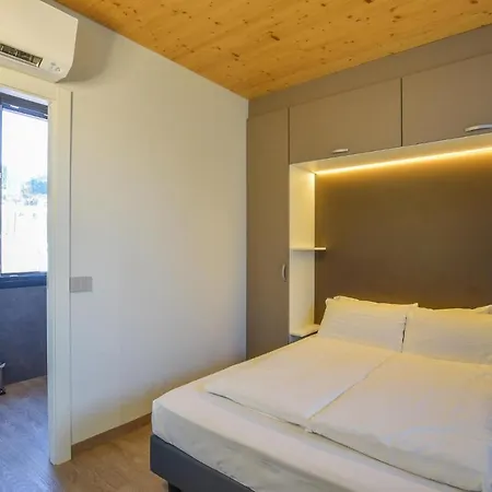 Apartment Amazing In *